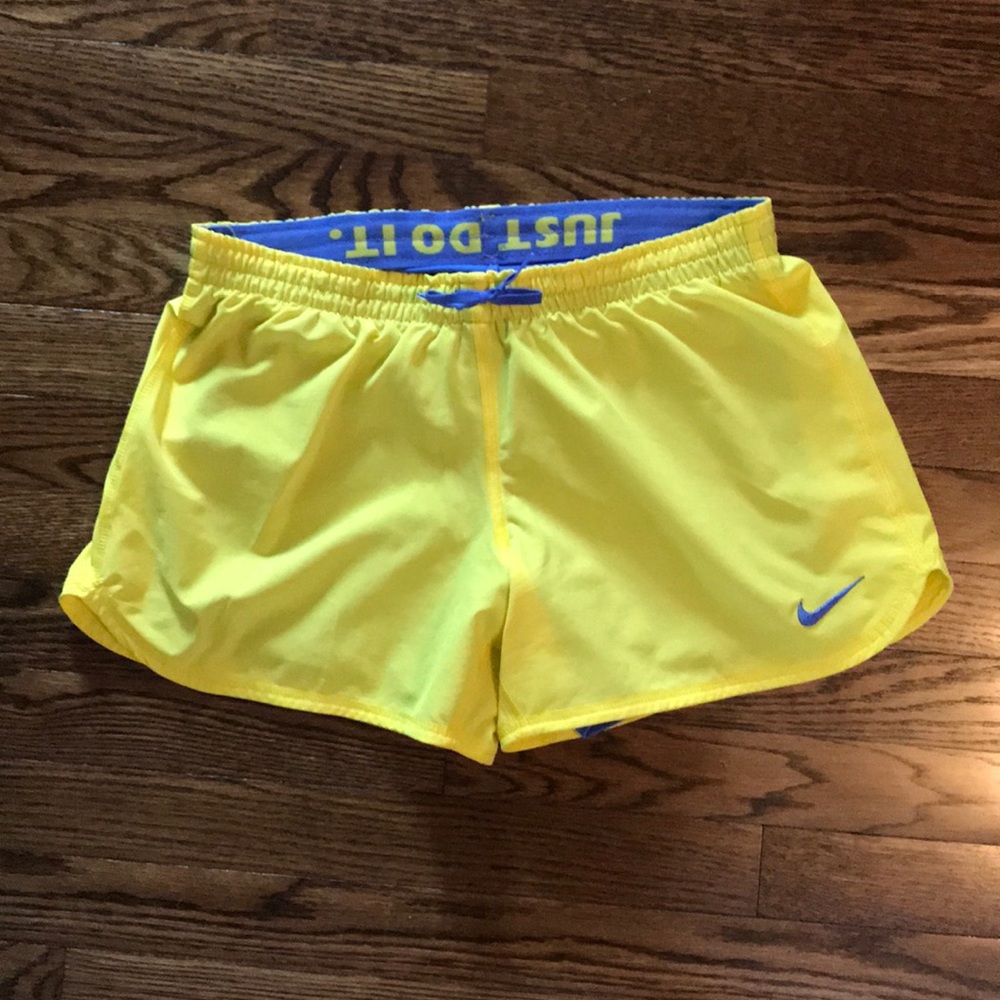 Activewear Nike shorts- DRI-FIT